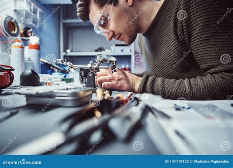 electronics thx technician